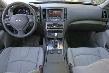 Фото 18 — Infiniti G25: классика в стиле hi-tech