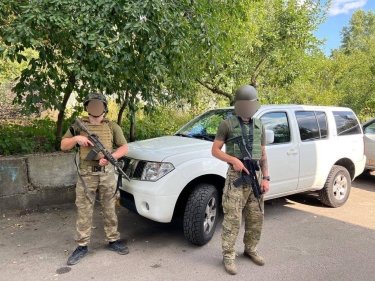 Фото 2 — Три внедорожника, FPV-дроны и противодронные системы: Favbet Foundation продолжает поддерживать ВСУ