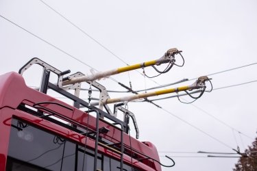 Фото 11 — Івано-Франківськ отримав перші чотири тролейбуси з автономним ходом (ФОТО)