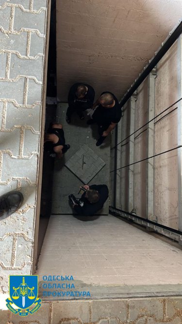 Фото 20 — Под Одессой нашли секретный подземный склад для "дунайской" сигаретной контрабанды (ФОТО, ВИДЕО)