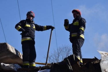 Фото 18 — Дев'ятеро людей загинули внаслідок російського ракетного удару по телевежі під Рівним (ФОТО)