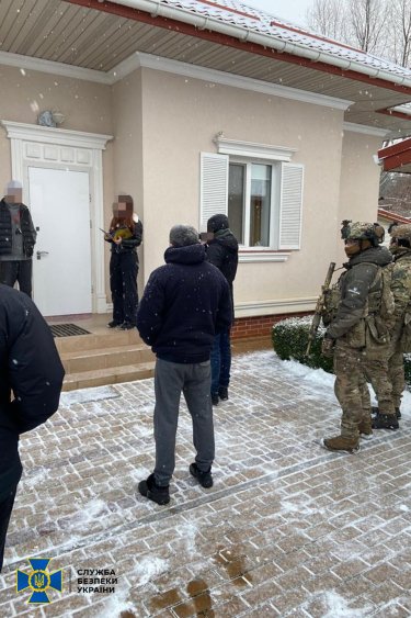Фото 2 — Сотрудник "Укрзализныци" работал на ФСБ и корректировал ракетные удары по Киеву