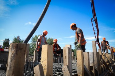Фото 3 — Відбудова Бородянки: вже відновлено понад 70% зруйнованих об'єктів