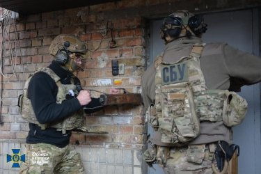 Фото 2 — СБУ викрила керівництво департаменту Нацполіції на "кришуванні" мережі борделів