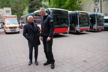 Фото 2 — На улицах Киева появятся автобусы из Гамбурга