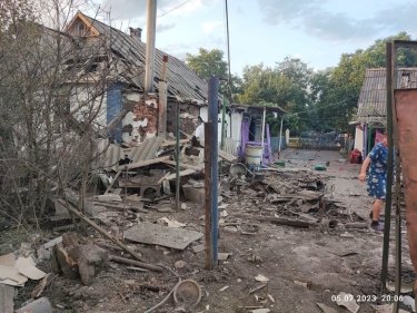 Фото 8 — Российские войска обстреляли поселок под Херсоном: есть погибший и раненые