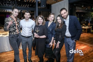 Фото 2 — Журнал "ТОП-100" наградил лучших финдиректоров и лидеров финансового рынка Украины (ФОТО)