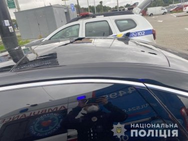 Фото 5 — На первого помощника Зеленского совершили покушение: "Стреляли в Шефира, ранен водитель"