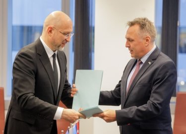 Фото 2 — Украина и страны Севера и Балтии подписали меморандум о совместной поддержке ВСУ