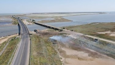 Фото 2 — В ВСУ подтвердили удар по двум стратегическим мостам между Херсонщиной и Крымом