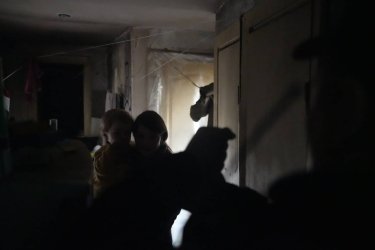 Фото 8 — Россияне обстреляли спасателей, доставлявших гуманитарную помощь в Бахмут