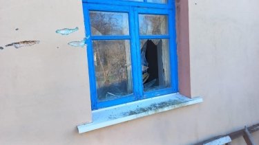 Фото 3 — Враг атаковал Никопольский район из тяжелой артиллерии и БПЛА, повреждены частные дома (ФОТО)