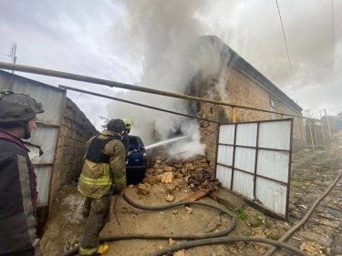 Фото 7 — Армия РФ атаковала детский сад и жилые дома в Херсоне. Есть погибшие