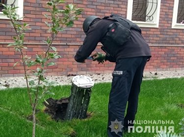 Фото 23 — Очередной обстрел Харькова вызвал пять пожаров: спасатели показали тушение крупнейшего (ФОТО, ВИДЕО)