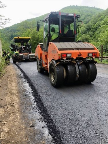 Фото 5 — На Закарпатті завершено ремонт стратегічної дороги до кордону з Румунією