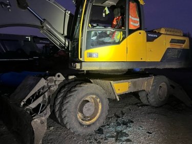 Фото 3 — Российский дрон залетал на территорию Молдовы, на Полтавщине обломками повреждена ЛЭП: ситуация в регионах