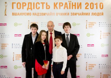 Фото 25 — Народным героям вручили премию «Гордость страны»