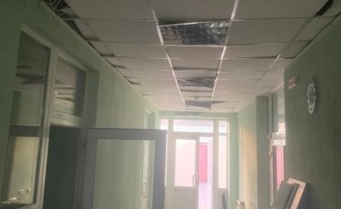 Фото 4 — Внаслідок атаки Росії у Полтаві пошкоджена будівля податкової (ФОТО)