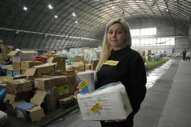 Фото 4 — Украина за три недели получила около 150 тысяч тонн гуманитарной помощи (ФОТО)