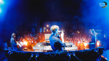 Фото 20 — В этом году было как никогда много зарубежных туристов — Роман Тугашев, "Белые ночи"