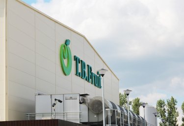 Фото 4 — За рік ми переробляємо більше 2 тис. вагонів лише малини — Тарас Барщовський, соки Galicia