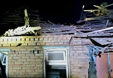 Фото 3 — Армия РФ атаковала Кривой Рог: повреждены фасады трех многоэтажных домов
