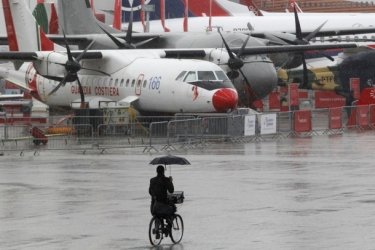 Фото 9 — В Ле Бурже открылся 49 аэрокосмический салон Paris Air Show 2011