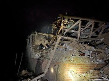 Фото 3 — Рашисты в очередной раз обстреляли Купянск на Харьковщине: есть жертва и разрушения (ФОТО)