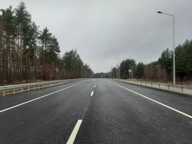 Отремонтированная дорога, ведущая к ПП "Ягодин - Дорогуск"