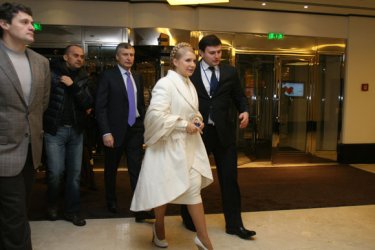 Фото 2 — Соратники Тимошенко ответят за низкие проценты