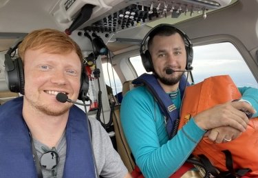 Фото 2 — Украинский экипаж впервые перелетел Атлантику на вертолете