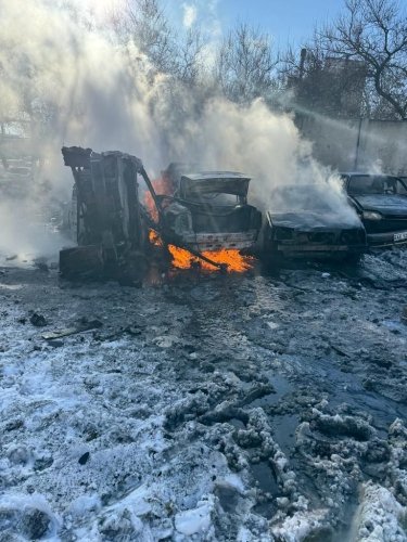 Фото 7 — Армия РФ авиабомбой разрушила здание "Укртелекома" на Харьковщине, в результате атаки дронов в Запорожье пострадала женщина