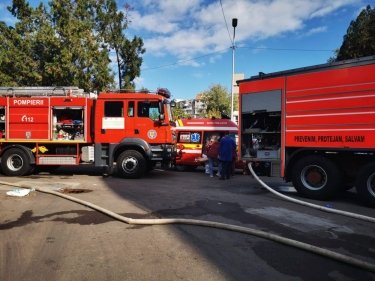 Фото 4 — В Румынии из-за пожара в больнице погибли девять пациентов с Covid-19