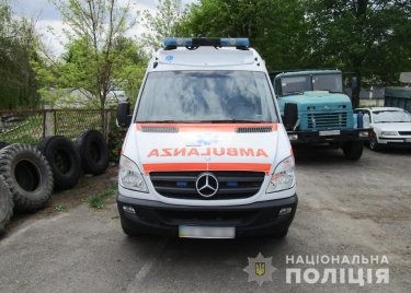 Фото 2 — Замглавы Черновицкой ОВА попался на заработке на гуманитарных "скорых": как работает схема