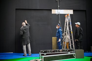 Фото 20 — Ольга Громова объяснила, зачем сожгла на глазах у публики сделанную с помощью лазера коллекцию (ФОТО)