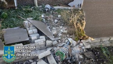 Фото 5 — Оккупанты обстреляли пригород Купянска: есть раненые (ФОТО)