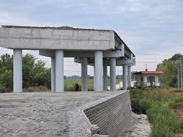 Фото 4 — На Житомирщині реконструюють міст, збудований понад 60 років тому: як тривають роботи