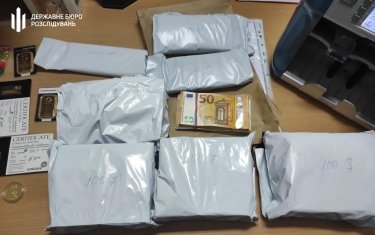 Фото 6 — На Полтавщине ликвидировали конвертцентр с оборотом в полмиллиарда гривен (ФОТО, ВИДЕО)
