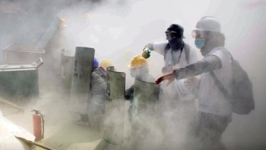 Фото 3 — Госпереворот в Мьянме: военные открыли огонь по протестующим, есть погибшие и раненые