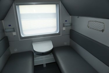 Фото 10 — Как выглядит пассажирский вагон "Укрзализныци" после капитального ремонта