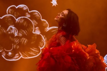 Фото 20 — "Мішо, подивися, скільки людей ти зібрав": у "Де, Що, Інше" відбувся перший великий концерт пам’яті фронтмена ADAM