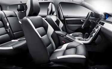 Фото 7 — Volvo представила люксовый S80 Executive и спортивный V70 R-Design