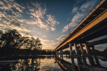 Фото 5 — У Чернігові відкрили рух новим мостом через Десну (ФОТО)