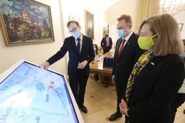Фото 3 — Львов просит США помочь с территориальной обороной города