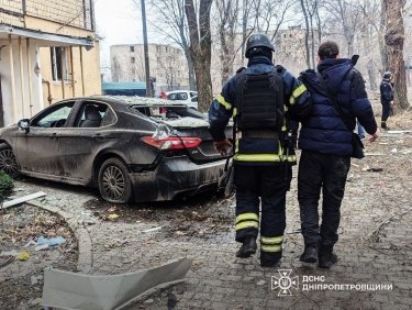 Фото 6 — Росіяни вдарили по Кривому Рогу балістикою: чотири людини загинуло