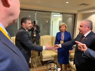 Фото 4 — Український омбудсман зустрівся з уповноваженою з прав людини РФ: що обговорили
