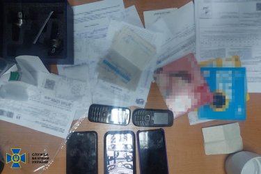 Фото 9 — У Запоріжжі викрили організаторів перевезень з/до окупованих територій через ЄС: попалися на колаботантці (ФОТО)