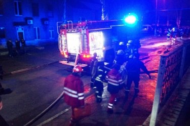 Фото 6 — В Запорожье горела больница с больными коронавирусом — 4 человека погибли (ФОТО, ВИДЕО)