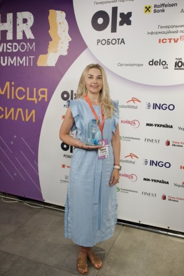 Фото 4 — Журнал «ТОП-100. Рейтинги крупнейших» наградил победителей рейтинга лучших работодателей