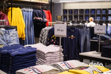 Фото 58 — Первый пошел: как флагманский магазин H&M в Lavina Mall открывали — фото